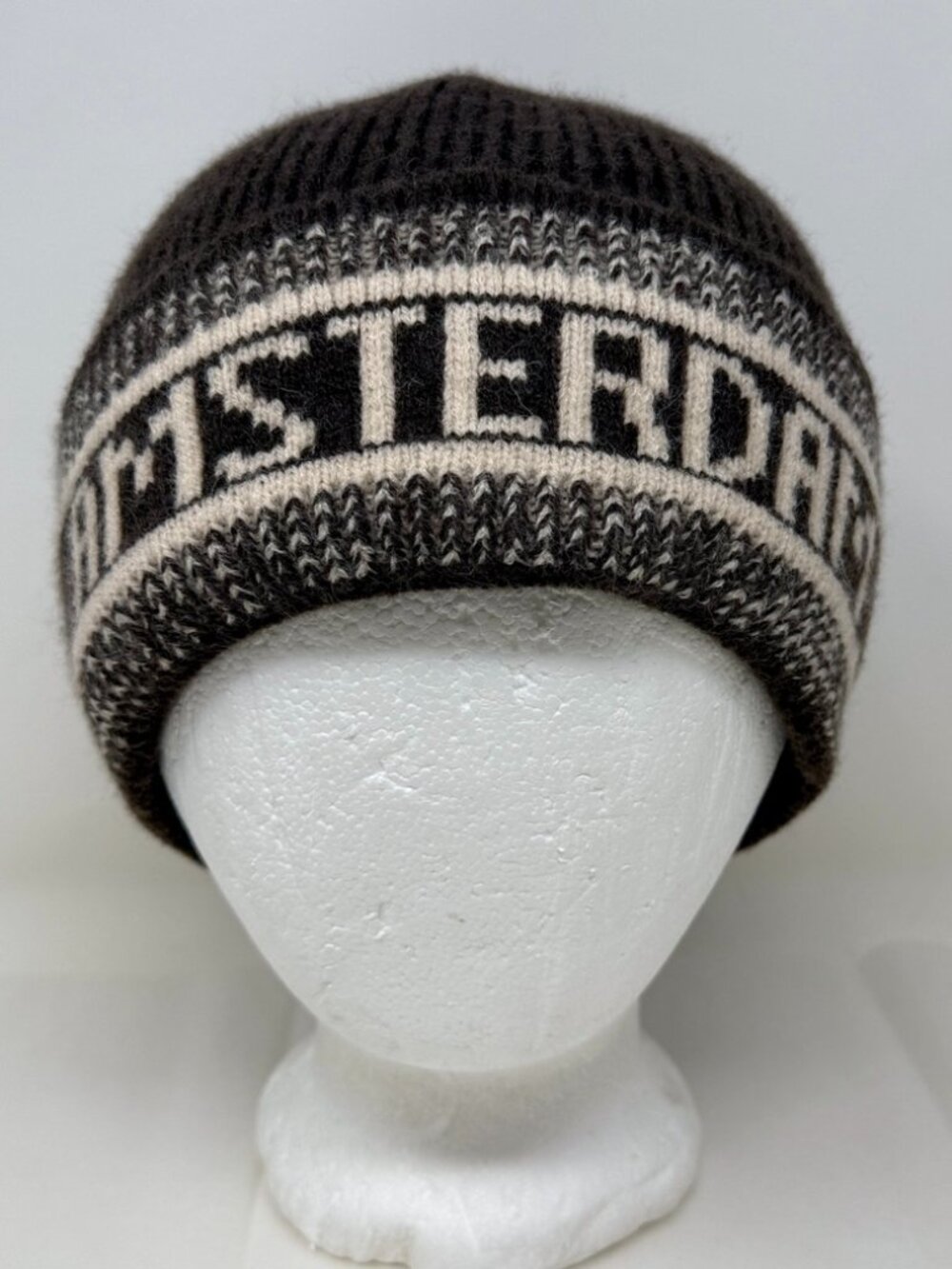 Robin Ruth Amsterdam Beanie Hat Cocoa Brown Cream non-wool Knit Winter Cap